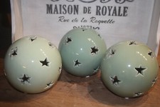 Kugel aus Keramik mit Sternausschnitten, Windlicht Kugel, Durchm. 12 cm