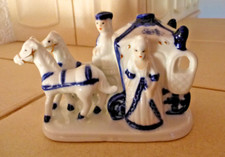 Porzellan Kutsche, 2-spännig