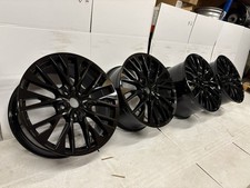 4 NEUE Original Audi E-tron GT