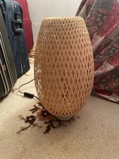 IKEA Tischlampe BÖJA mit