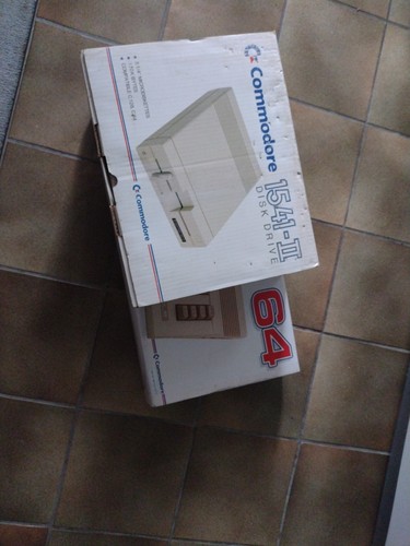 Commodore - 64, +