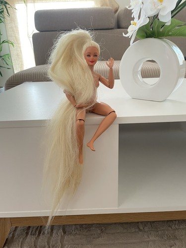 Barbie ooak rapunzel marilyn - barbie,