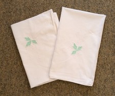 zwei alte bestickte und applizerte Kopfkissenbezüge weiß  Vintage Patchwork [07]