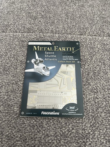 Metal earth space shuttle - metal,