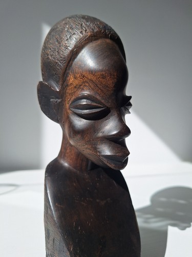 Afrikanische männliche figur - afrikanische,