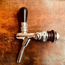 Kompensatorhahn mit John Guest-Anschluß