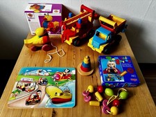 Kleinkinder Spielzeug Konvolut, Wackelente, Puzzle, Spielzeugautos, Holzperlen