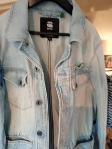 Hellblaue jeansjacke von - hellblaue,