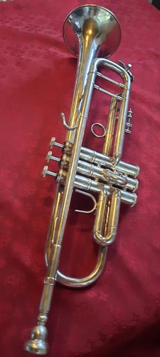 Bach trompete model - bach,