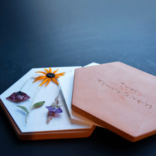 Fallen Fruits Esschert Design Blumen und Kräuterpresse Mikrowelle Wildblume ...