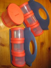 Tupper Gewürzbehälter 7 Stück mit 2 Regale gebraucht/sehr guter Zustand