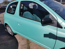 Toyota Yaris P10 Fahrertür Tür Autotür vorn rechts 3T 764 Light Aqua Japan DELLE