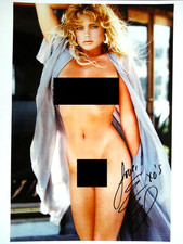 ERIKA ELENIAK original