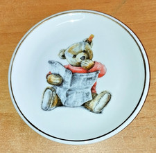 Sammelteller M.Steiff von 2001 Teddy mit Zeitung