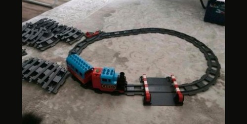 Lego duplo eisenbahn mit - eisenbahn, wagon
