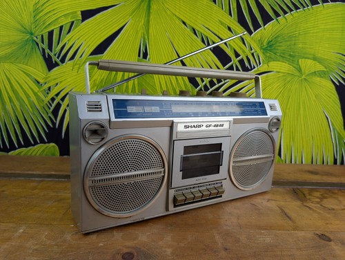 Ghettoblaster sharp 4646 - sharp, gf