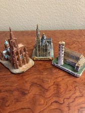 3 Miniatur Souvenir Modelle