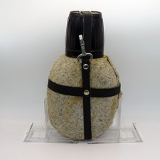 Wehrmacht Militär Soldaten Feldflasche mit Filz + Ummantelung Becher  (869)