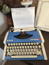 Vintage 70s Blue Olympia