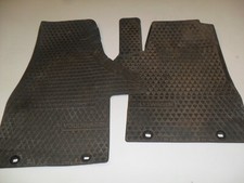 VW T5 Multivan Fußmatten aus Gummi Original VW vorne