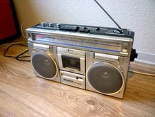 Ghettoblaster Sharp GF 6363