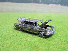 Mercedes 200 Ausgebrannt