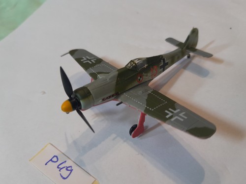 Bandai 144 wing - 1:144,