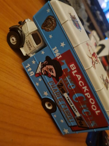 Corgi toys classic - classic, 1:50