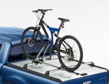Genuine Ford Kuga 2020> Thule