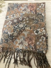 Weicher, Warmer Damenschal