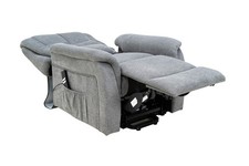 FERNSEHSESSEL MIT AUFSTEHHILFE