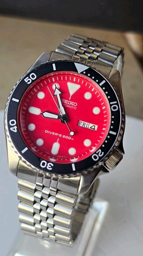 Seiko automatic 7s26 red dial - automatic,