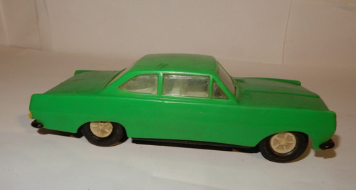 Altes spielzeugauto motor - altes,