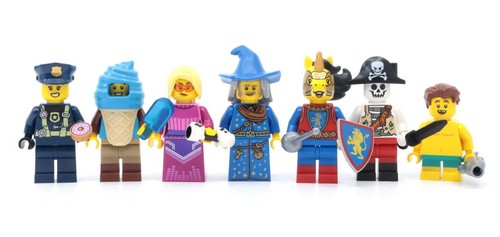 Lego build minifigure - build,