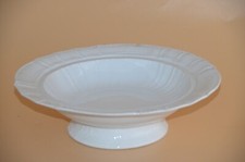 KPM Porzellanmanufaktur - Neuosier - Sockelschale - Schale - naturweiß  