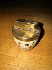 Altes Benzin Tischfeuerzeug Motiv Spielkarten eventuell von Karl Wieden