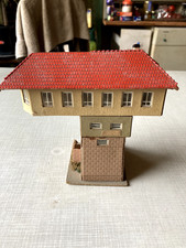 Stellwerk (alt) - Eisenbahn - Spur H0 - Karton - 8 x 16,5 x 15 cm - bespielt