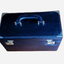 Eleganter Leder Kosmetik