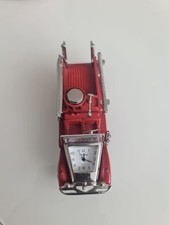 Oldtimer Feuerwehr - funktionsfähige Quarz-Uhr in der Motorhaube - Batterie neu