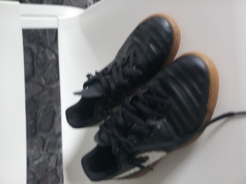 Hallenschuhe nike 5 - hallenschuhe, 37,5