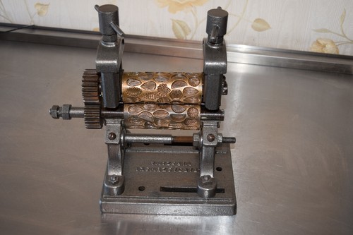 Candy drop roller maschine - drop,