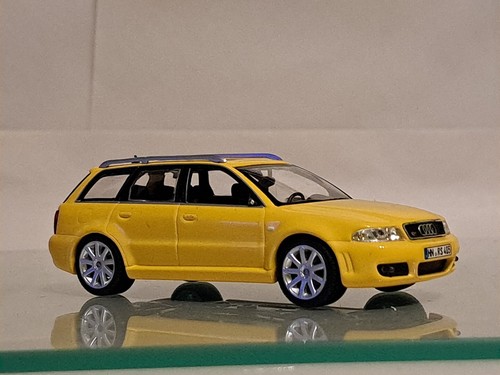 Audi rs4 avant diecast - rs4,