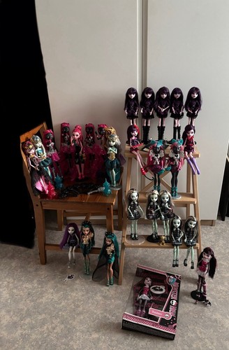 Monster high dolls - monster,