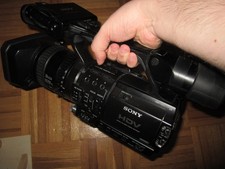 Sony HVR-Z1E HDV-Camcorder (DEFEKT, ggf. für Deko / Ersatzteile?)