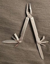 Original Leatherman Pocket Survival Tool in Ledertasche und OVP , Militaria