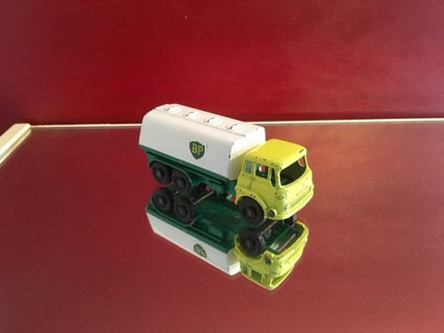 Matchbox lesney series 25 - matchbox, no.25