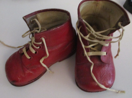 Hübsche rote kinderschuhe - hübsche,