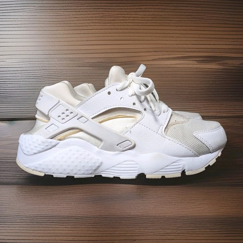 Nike air huarache shoes triple - nike,