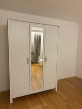 IKEA Kleiderschrank Songesand, 3 Türen, Spiegel, Weiß
