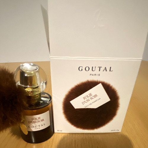 Goutal paris folie - paris, d’un
